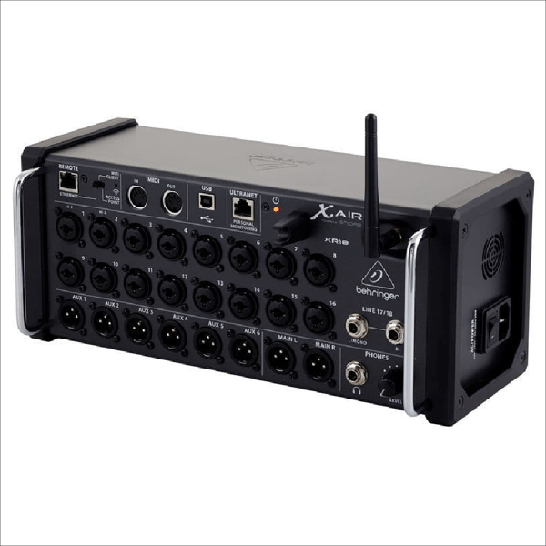 Behringer XR18