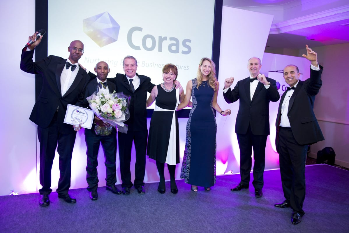 newbury coras and shawn with the finalists of 2015 and 2016 celebrating