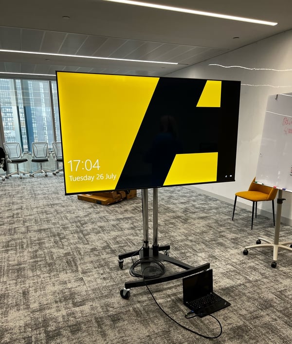 Hisense 75" QLED Screen (Ex-hire)