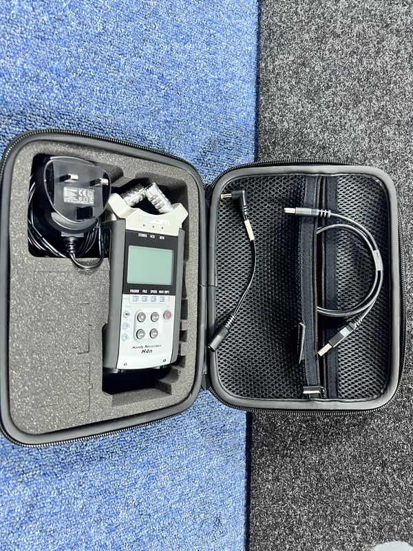 Zoom H4N Recorder + Accessories (Ex-hire) - Image 7