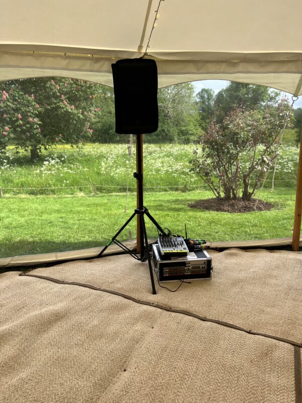 Basildon Park, Berkshire, PA system, wireless microphones, speakers, event, marquee, large audience, handheld microphones, National trust, AV, audio visual, AVE Services